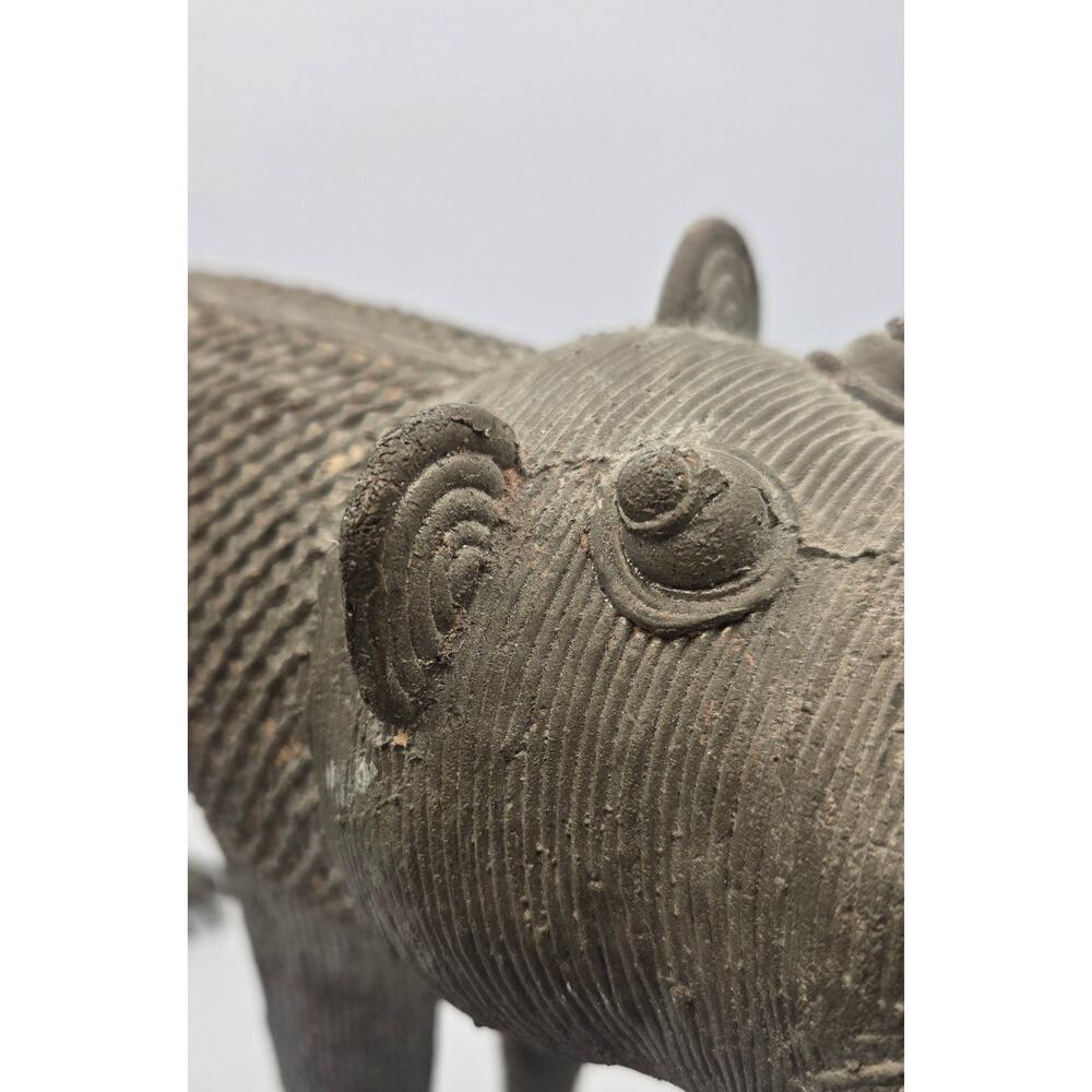 VTG African Rare Vintage Bronze Benin Tiger/Warthog Sculpture - Picture 11 of 15